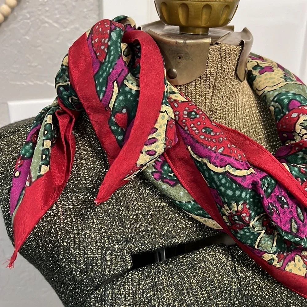 HONEY SILK VTG SCARF